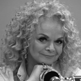 Суд может установить срок выселения Долиной из квартиры, заявил юрист