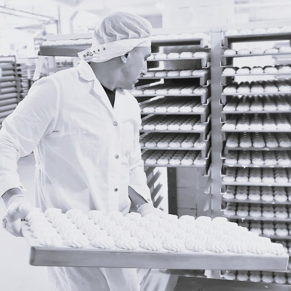 Бюджету несладко приходится