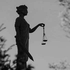 На Урале утвердили мировое соглашение по делу о продаже квартиры из-за аферистов