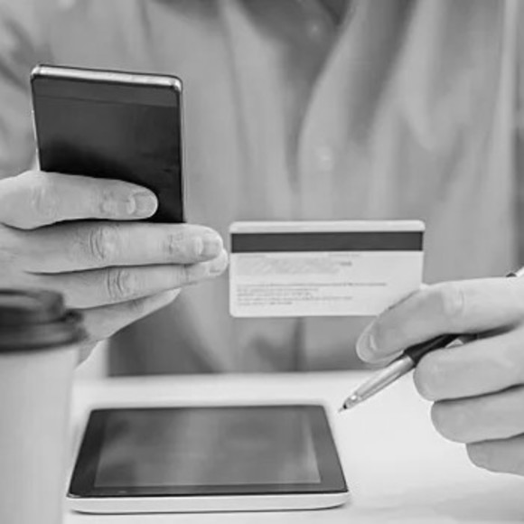 От этих переводов лучше отказаться: когда за перевод на карту можно получить штраф